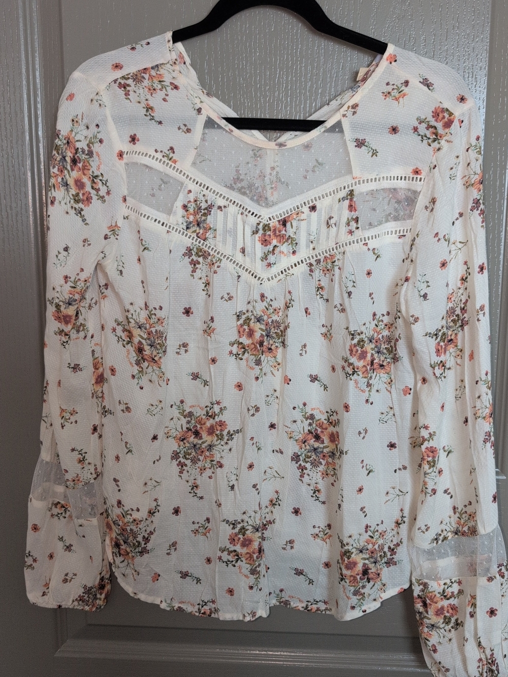 Jolt White Floral Lace-Inset Peasant Blouse